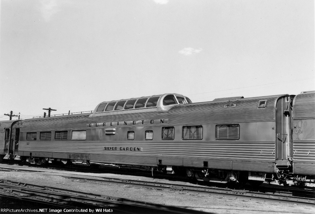 CB&Q Dome-Buffet-Lounge-Coach 320 "Silver Garden"